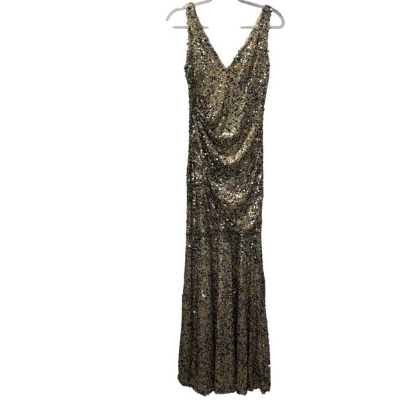David Meister Gold Sequin Evening Gown Size 4 | Style Z00Y7885 - Picture 6 of 15